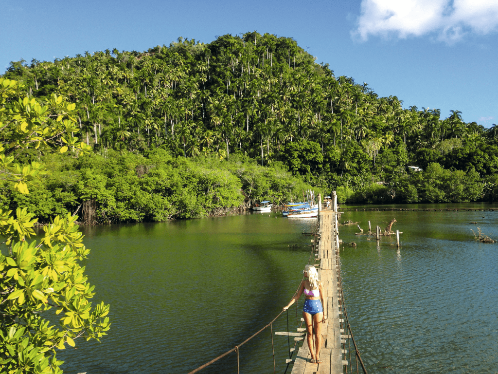 Ponte sobre o Rio Miel, em Baracoa, Cuba