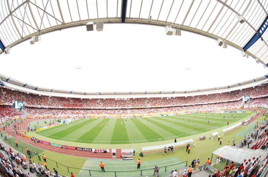 O Franken-Stadion, em Nuremberg, cumpre todas as normas da Fifa e foi palco para alguns jogos da Copa do Mundo de 2006