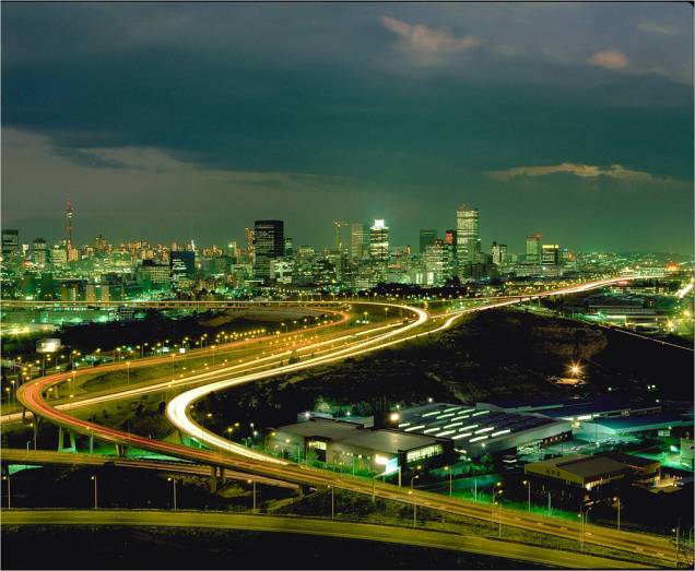 Vista aérea de Johannesburgo, a capital econômica da África do Sul, onde vivem 8 milhões de pessoas Vista aérea de Johannesburgo, a capital econômica da África do Sul, onde vivem 8 milhões de pessoas