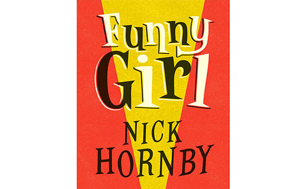 <strong>10. Funny Girl, Nick Hornby</strong>Listado entre os escritores favoritos dos ingleses, Nick Hornby ficou popularmente conhecido pela publicação de <em>Alta Fidelidade</em>, que posteriormente se transformou em um filme estrelado por John Cusack. Nessa obra, ele aborda temas como a juventude, a velhice e a fama. Ambientado nos anos 1960, o romance gira em torno da personagem Sophie Straw, uma famosa comediante de Blackpool