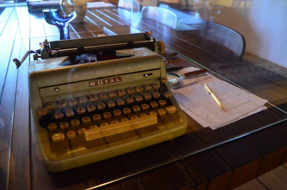 Documentos e cartas escritas por Jorge Amado fazem parte da visita Documentos e cartas escritas por Jorge Amado fazem parte da visita