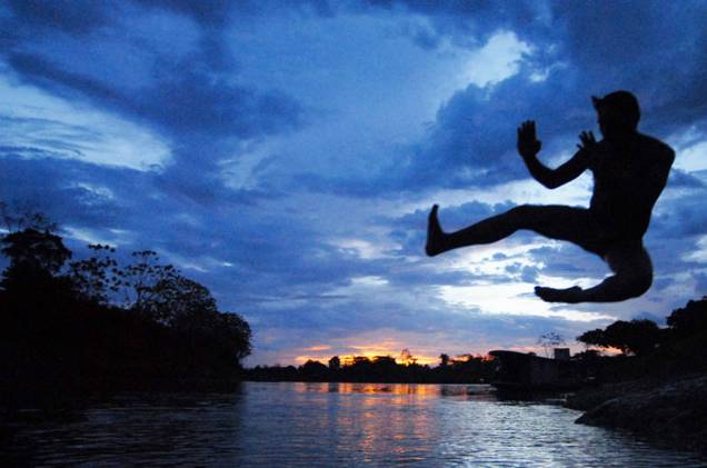<a href="https://viajeaqui.abril.com.br/estados/br-acre" rel="Acre:"><strong>Acre:</strong></a> O município de Feijó tem um entardecer exuberante às margens do Rio Envira. <a href="https://viajeaqui.abril.com.br/estados/br-acre" rel="Acre:"><strong>Acre:</strong></a> O município de Feijó tem um entardecer exuberante às margens do Rio Envira.