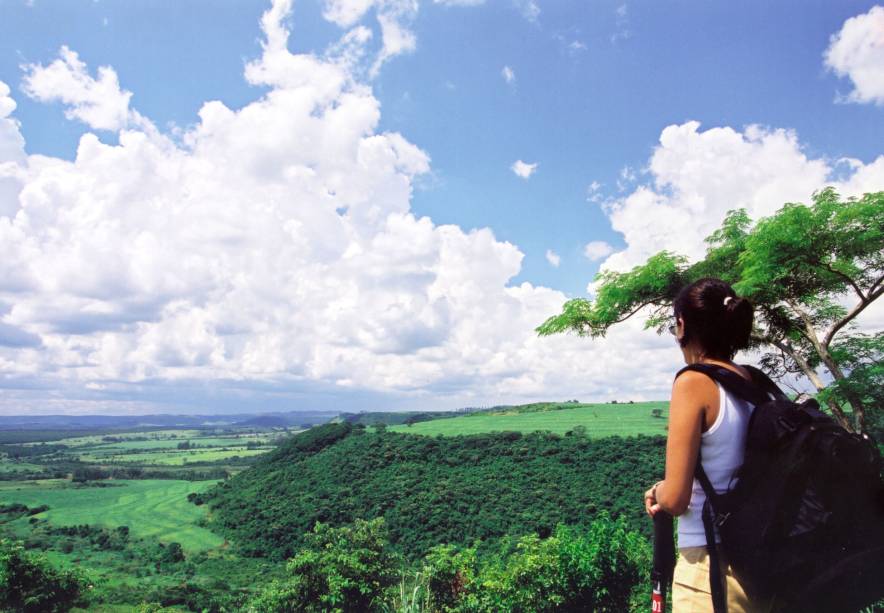 Vista à partir da pousada Recanto das Cachoeiras, Brotas (SP)