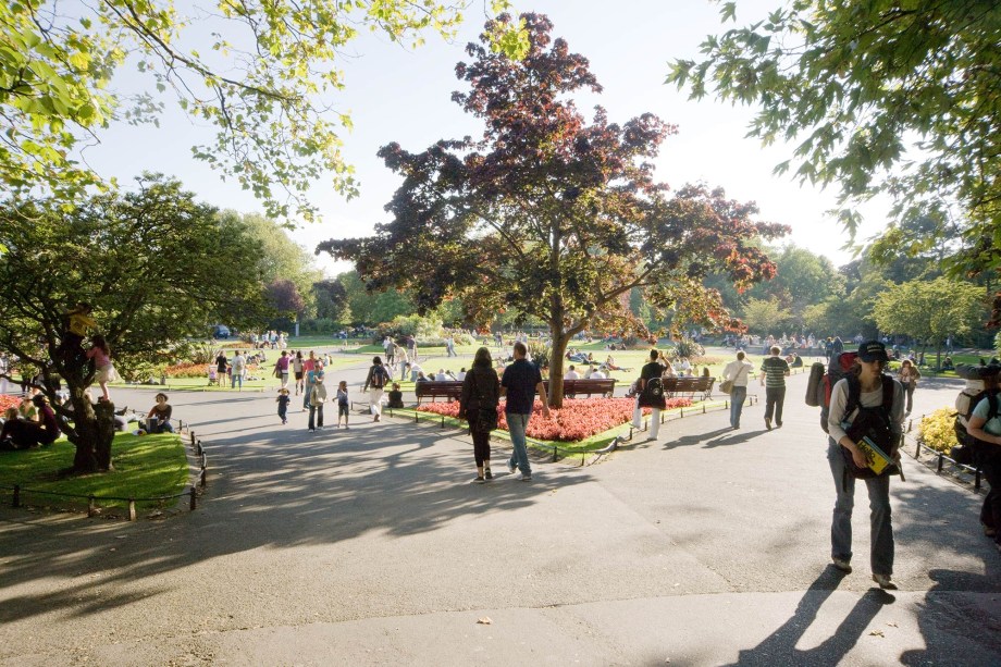 O St. Stephen’s Green é um refúgio verde em meio ao não-caos de Dublin