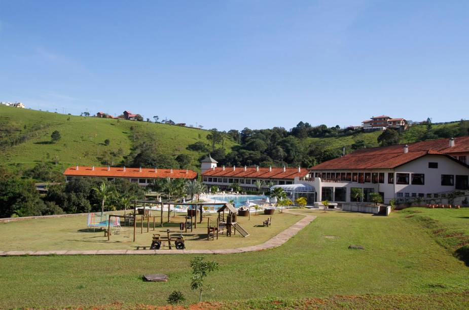 <strong>Hotel Villa di Mantova, em Águas de Lindoia (SP)</strong> Antiga fazenda de café e gado, o hotel preserva seu passado rural em atividades como a minifazenda, passeios a cavalo e trilhas. <a href="https://www.booking.com/hotel/br/villa-di-mantova-resort.pt-br.html?aid=332455&label=viagemabril-hoteisfamilia" target="_blank" rel="noopener">Reserve sua estadia no Hotel Villa di Mantova</a>