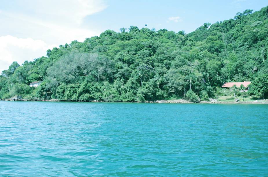 <strong><a href="https://preprod.viagemeturismo.abril.com.br/tudo-sobre/paraty-5/" target="_blank" rel="noopener">Paraty (RJ)</a></strong>