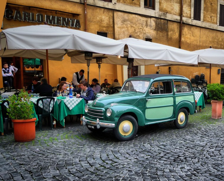 Restaurante de Trastevere, em Roma, Itália