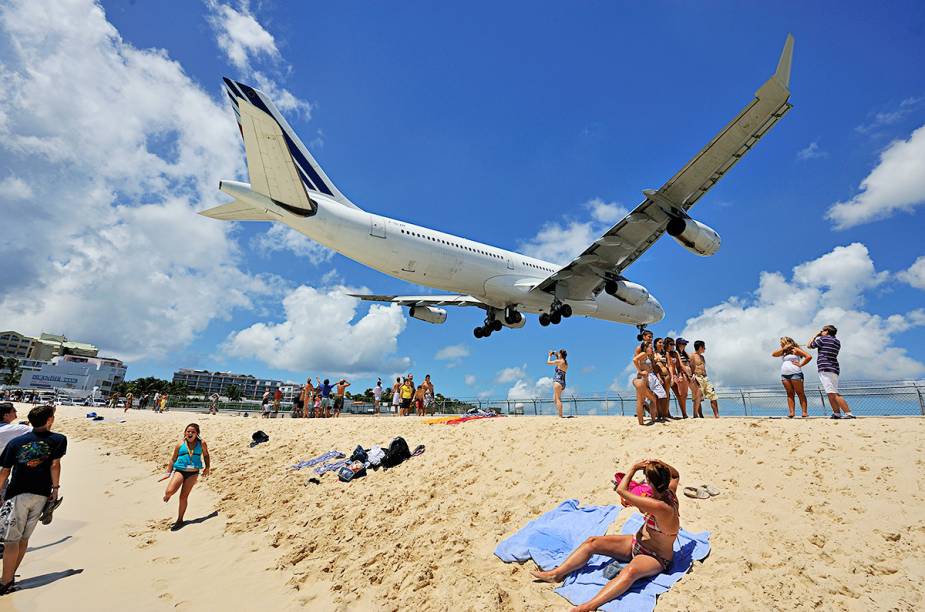 O aeroporto de Saint Martin tem uma das aproximações mais difíceis de todo o mundo