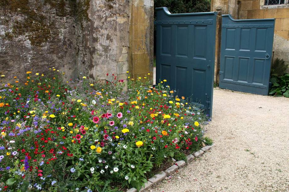 Ao norte de Cotswolds, na cidade de Chipping Campden, o Hidcote Manor Garden foi um dos mais influentes jardins da Inglaterra no século 20. Com diferentes ambientes, o lugar é ideal para um piquenique