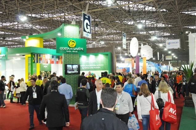O congresso da Associação Brasileira de Agências de Viagem (ABAV) ocorre entre os dias 24 a 26 de setembro, mas será aberto ao público nos dias 27 e 28 com promoções em pacotes de viagens; clique nas setas desta galeria de fotos para ver as ofertas O congresso da Associação Brasileira de Agências de Viagem (ABAV) ocorre entre os dias 24 a 26 de setembro, mas será aberto ao público nos dias 27 e 28 com promoções em pacotes de viagens; clique nas setas desta galeria de fotos para ver as ofertas