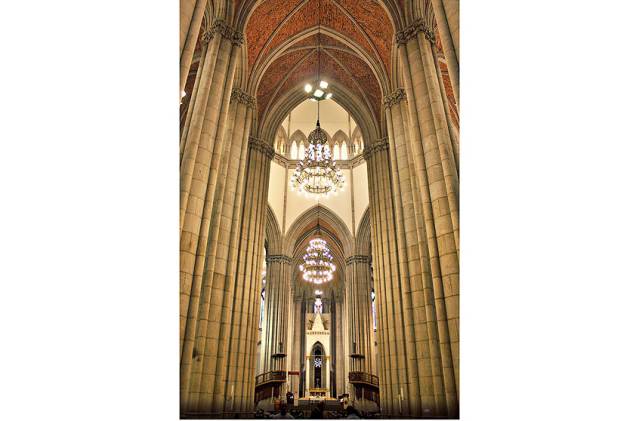A Catedral da Sé, no Centro da cidade, reserva boas surpresas para fotógrafos. A foto do altar da igreja foi feita por Igor Pereira A Catedral da Sé, no Centro da cidade, reserva boas surpresas para fotógrafos. A foto do altar da igreja foi feita por Igor Pereira