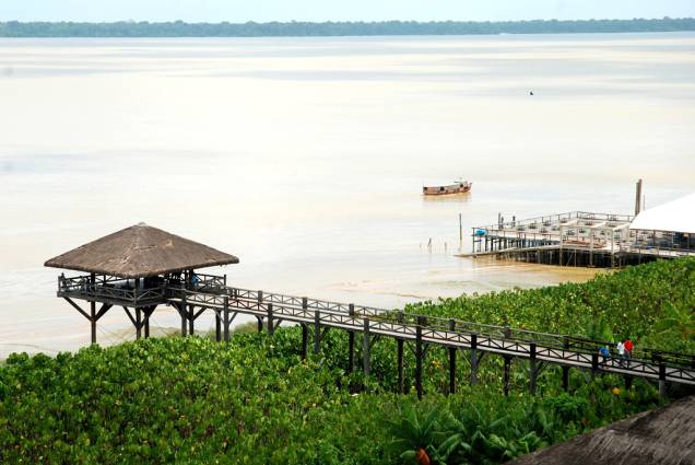 Píer para o Rio Guamá, no <a href="https://viajeaqui.abril.com.br/estabelecimentos/br-pa-belem-atracao-mangal-das-garcas" rel="Mangal das Garças" target="_blank">Mangal das Garças</a> Píer para o Rio Guamá, no <a href="https://viajeaqui.abril.com.br/estabelecimentos/br-pa-belem-atracao-mangal-das-garcas" rel="Mangal das Garças" target="_blank">Mangal das Garças</a>