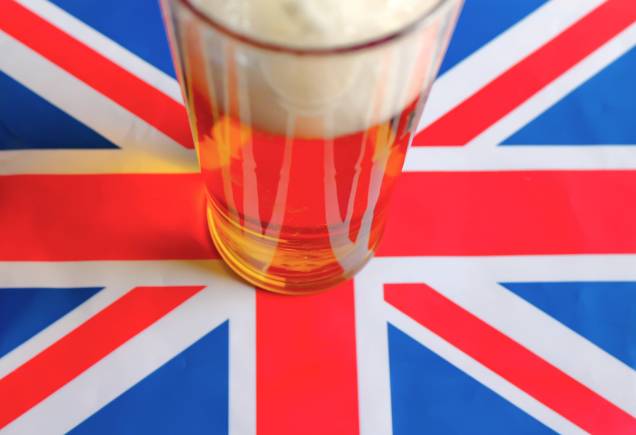 Selecionamos 20 estabelecimentos em Londres para você tentar um pub crawl pela cidade - vá passando as imagens desta galeria de fotos para conhecer cada um deles, anotar os endereços e sair em busca do melhor pint Selecionamos 20 estabelecimentos em Londres para você tentar um pub crawl pela cidade - vá passando as imagens desta galeria de fotos para conhecer cada um deles, anotar os endereços e sair em busca do melhor pint