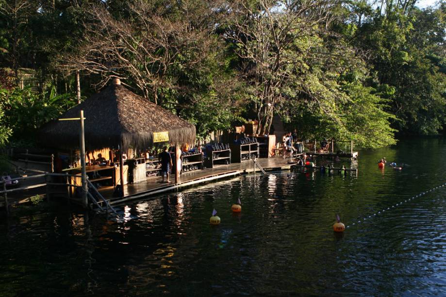 Piscina natural do Hot Park