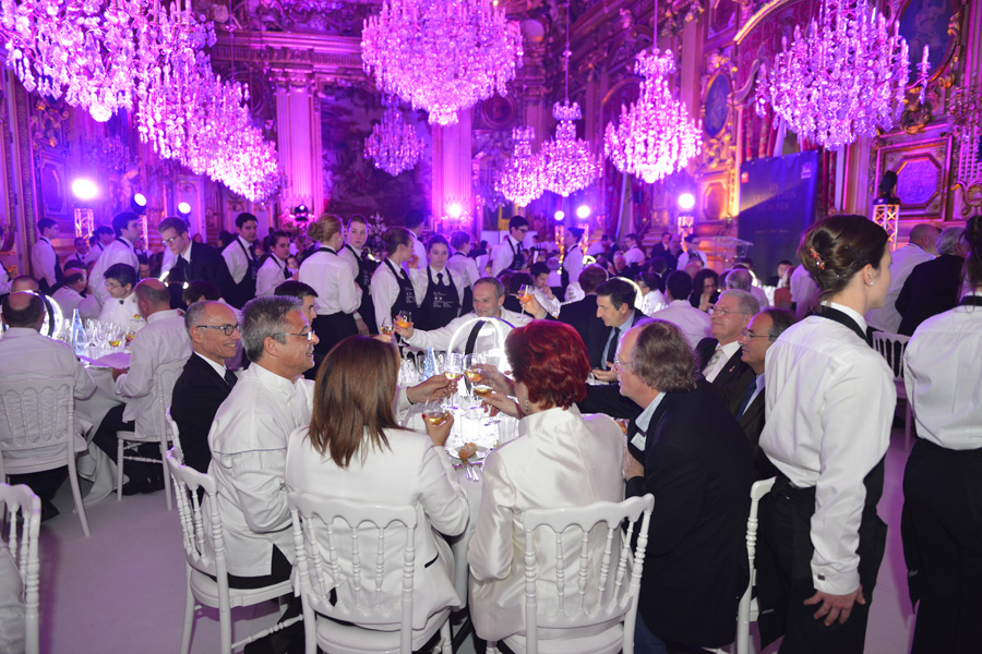 Referência na Europa, o evento reúne mais de 185 mil profissionais do setor e cerca de 2980 expositores e marcas.