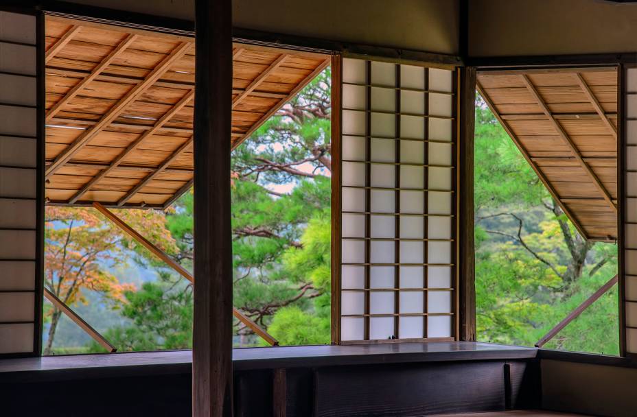 <strong>Shugakuin Imperial Villa, <a href="https://viajeaqui.abril.com.br/cidades/japao-kyoto" rel="Kyoto" target="_blank">Kyoto</a>, <a href="https://viajeaqui.abril.com.br/paises/japao" rel="Japão" target="_blank">Japão</a></strong>                ... assim como as do estilo shoji, de madeira e papel, características do Japão. <!--[if !supportLineBreakNewLine]--><!--[endif]-->