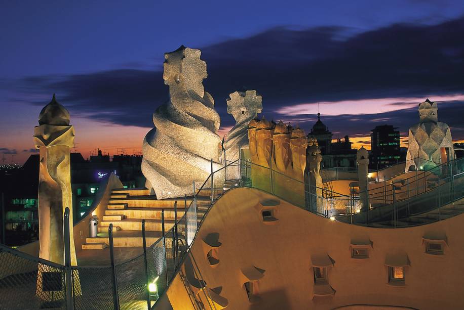 La Pedrera ou Casa Milà, em Barcelona, Espanha