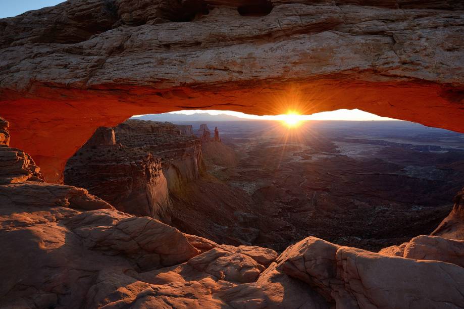 Mesa Arch, Canyonlands National Park, Utah, EUA