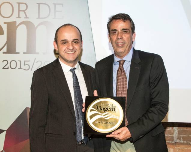 O prêmio de melhor cidade foi para o Rio de Janeiro, e quem recebeu a placa foi Paulo Villela, diretor de marketing da Riotur O prêmio de melhor cidade foi para o Rio de Janeiro, e quem recebeu a placa foi Paulo Villela, diretor de marketing da Riotur