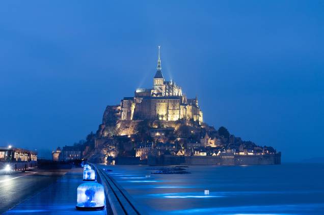 Atenção redobrada ao visitar o Mont Saint-Michel durante as marés altas: os horários de visitação à Abadia de Saint-Michel podem ser alterados Atenção redobrada ao visitar o Mont Saint-Michel durante as marés altas: os horários de visitação à Abadia de Saint-Michel podem ser alterados