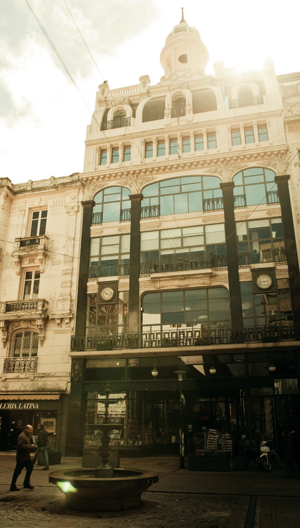 A fachada da livraria Puro Verso, na Sarandí A fachada da livraria Puro Verso, na Sarandí