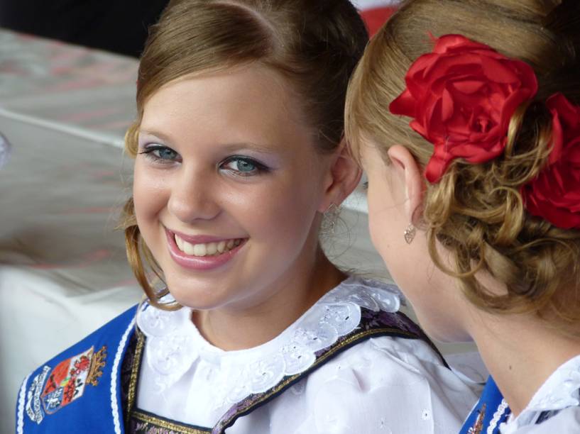 Rainhas e princesas são eleitas para a Festa Pomerana