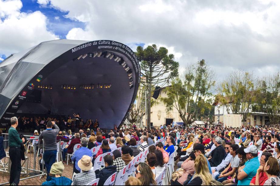 Uma das edições do Festival de Inverno de Campos do Jordão, considerado o maior festival de música erudita da América Latina