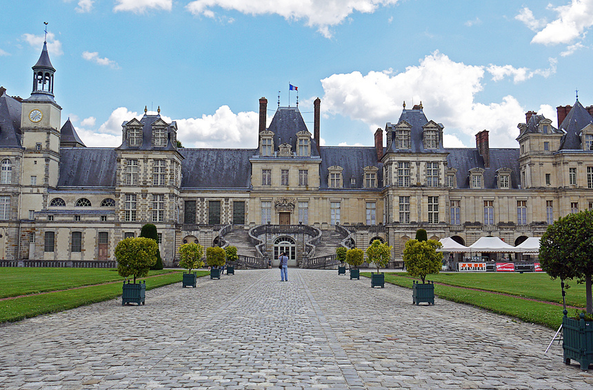 Fachada do Palácio de Fontainebleau