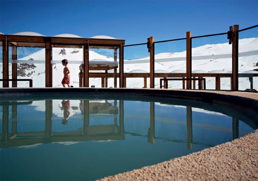 Piscina do hotel Puerta Del Sol