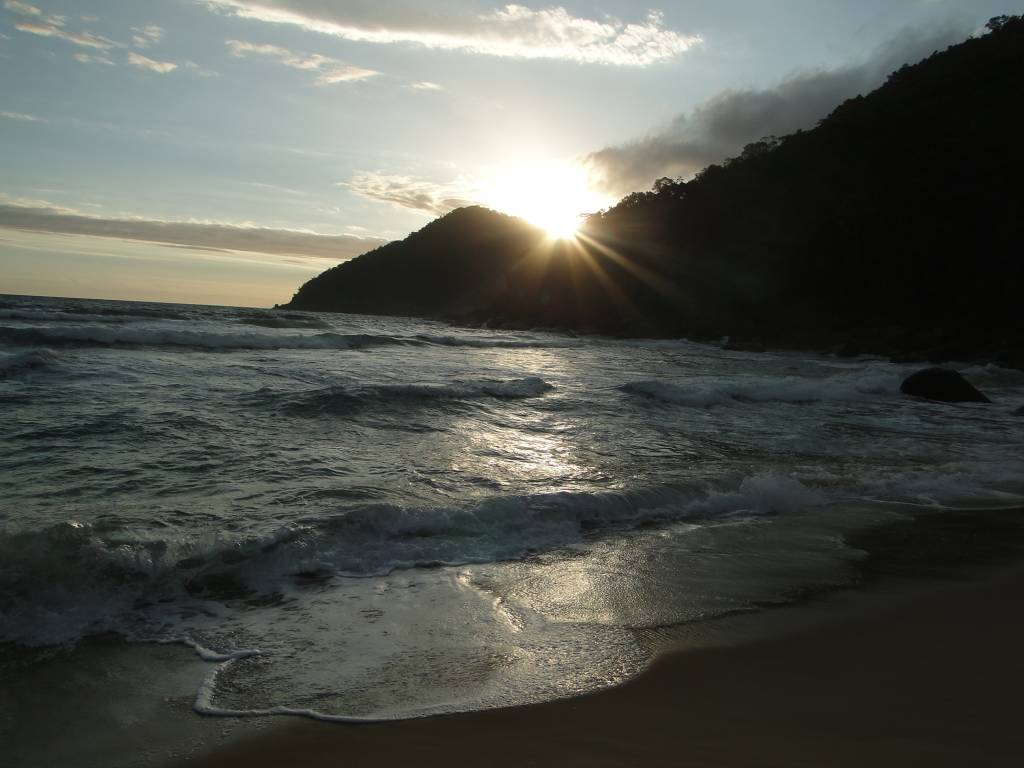 Entardecer na Praia do Sono, Paraty (RJ)