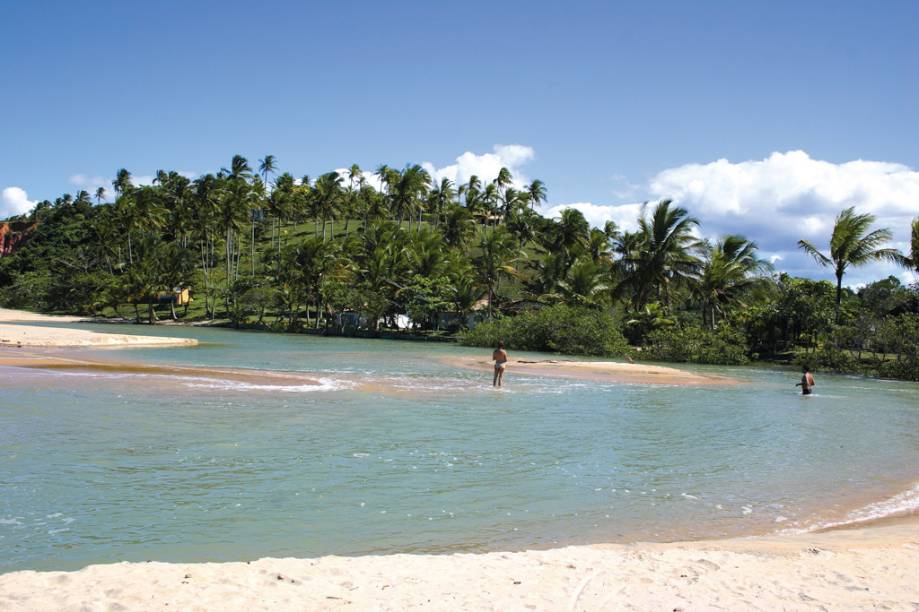 Rio Curuípe, que separa as praias do Espelho e Curuípe