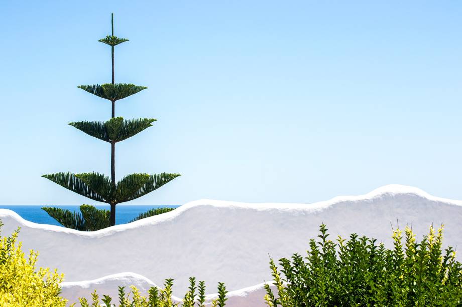 A foto <em>Punta Ballena</em>, de Emiliano de Leon, mostra a paisagem de umas das regiões mais visitadas no Uruguai: Punta del Este