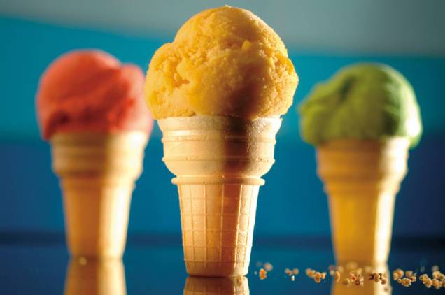 Um bom sorvete artesanal fica ainda mais gostoso na casquinha-cone. A <strong><a href="https://viajeaqui.abril.com.br/estabelecimentos/br-ba-salvador-restaurante-sorveteria-da-ribeira" rel="Sorveteria da Ribeira">Sorveteria da Ribeira</a></strong> é supertradicional em <a href="https://viajeaqui.abril.com.br/cidades/br-ba-salvador" rel="Salvador" target="_blank">Salvador</a>, com mais de 80 anos. Prove o de cajá, o de morango ou o de kiwi - ou todos Um bom sorvete artesanal fica ainda mais gostoso na casquinha-cone. A <strong><a href="https://viajeaqui.abril.com.br/estabelecimentos/br-ba-salvador-restaurante-sorveteria-da-ribeira" rel="Sorveteria da Ribeira">Sorveteria da Ribeira</a></strong> é supertradicional em <a href="https://viajeaqui.abril.com.br/cidades/br-ba-salvador" rel="Salvador" target="_blank">Salvador</a>, com mais de 80 anos. Prove o de cajá, o de morango ou o de kiwi - ou todos
