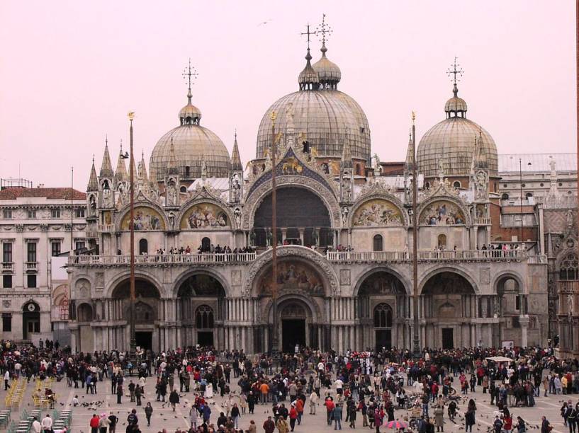 Fachada da Basílica de San Marco