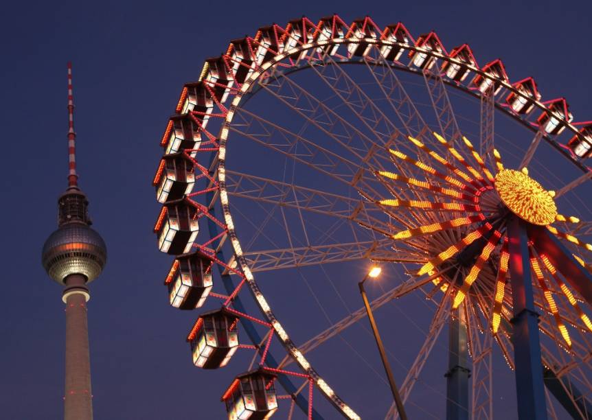 A torre de TV Fernsehturm é um dos marcos mais importantes de Berlim