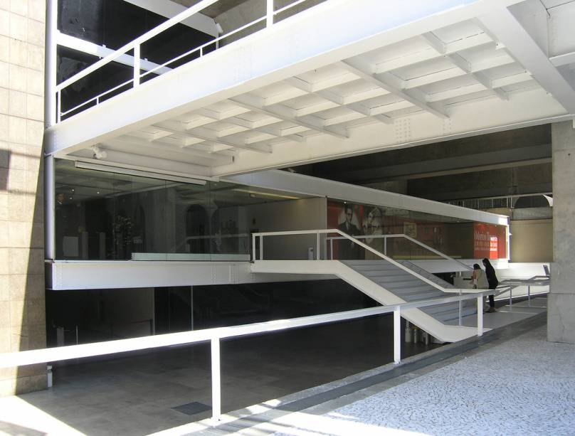 A galeria de arte da Fiesp tem sempre ótimas exposições. Na foto, a entrada do prédio