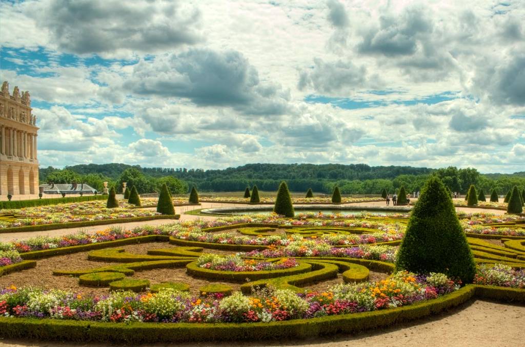 Primavera no Palácio de Versailles (Versalhes), na França