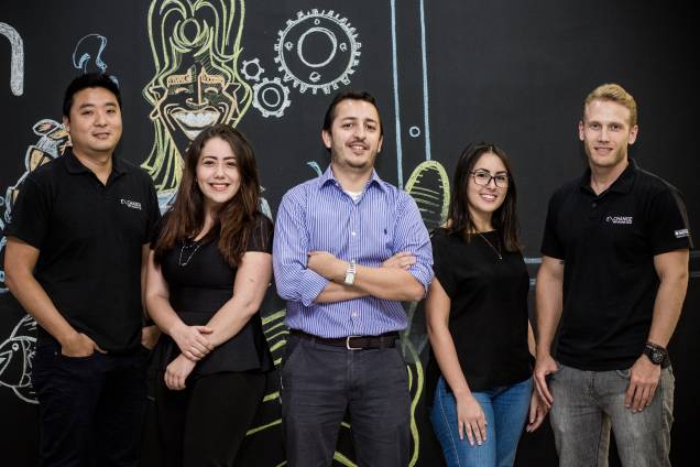 Equipe da startup Exchange, composta por Cassio Horita, Thais Vieira, Marcos Almeida, e Ana Iacovino e Carlos Rodrigues Equipe da startup Exchange, composta por Cassio Horita, Thais Vieira, Marcos Almeida, e Ana Iacovino e Carlos Rodrigues