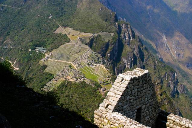 Vista de Machu Picchu a partir da montanha Huayna Picchu Vista de Machu Picchu a partir da montanha Huayna Picchu
