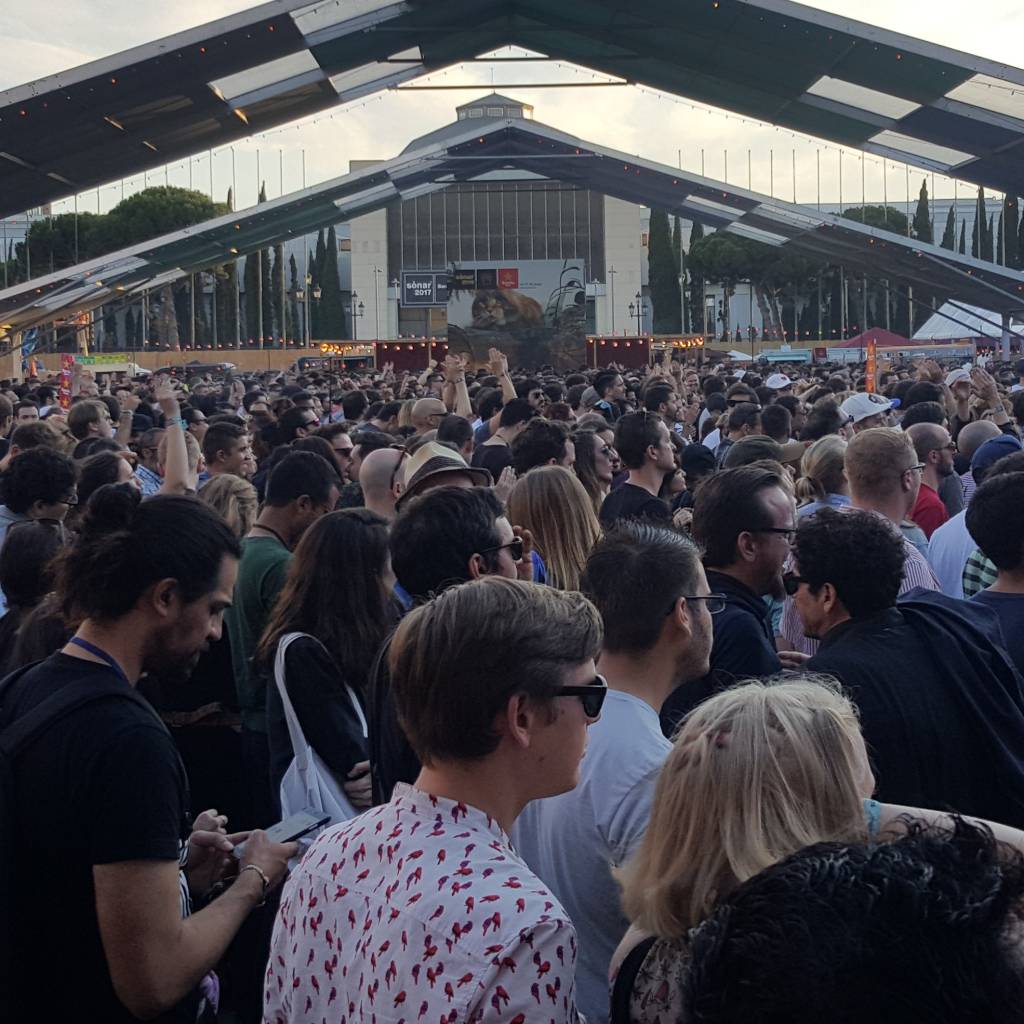 Mar de gente no Sónar Dia