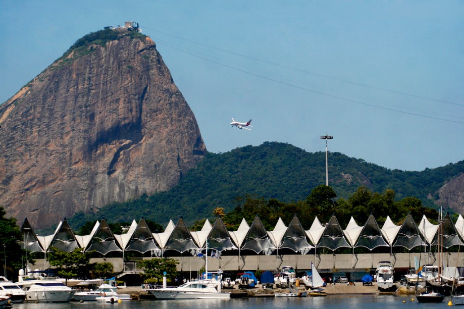 Vista da Marina da Glória e do Pão de Açúcar no Rio de Janeiro (RJ)