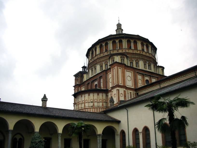 A grande atração da igreja de Santa Maria della Grazie é <em>A Última Ceia</em>, de Leonardo, que adorna uma das paredes de seu antigo refeitório