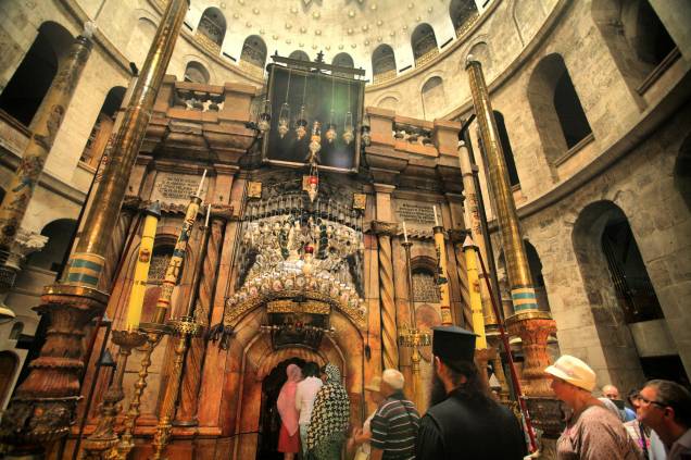 Igreja do Santo Sepulcro, em Jerusalém Igreja do Santo Sepulcro, em Jerusalém