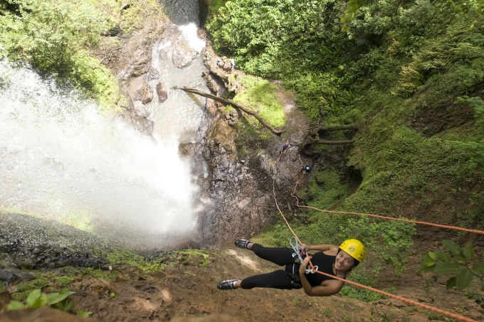 Canyoning na Cachoeira Cassorova, Brotas (SP).