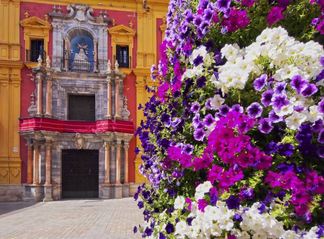 Málaga conserva construções preciosas que engrossam o patrimônio histórico da cidade Málaga conserva construções preciosas que engrossam o patrimônio histórico da cidade