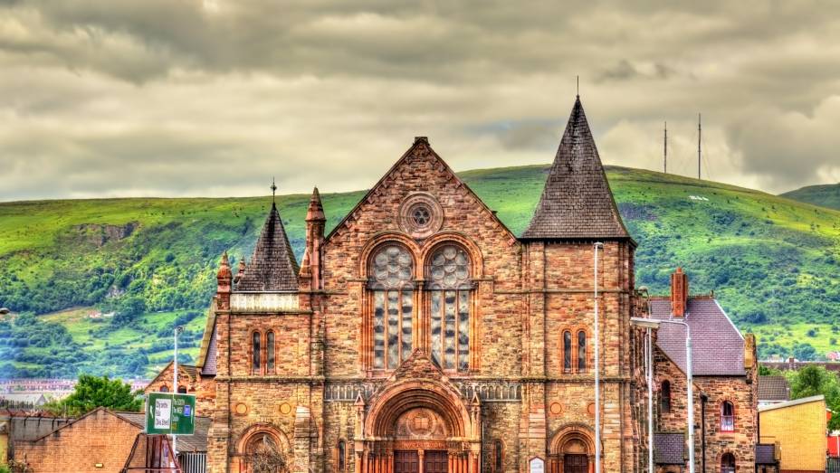 A Townsend St. Presbyterian Church é uma igreja pesbiteriana datada de 1833 que impressiona por sua beleza