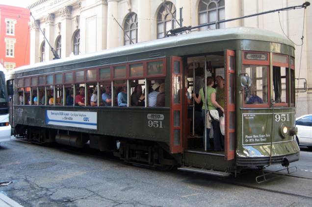 Os streetcar são a forma mais prática de transporte nas áreas turísticas de Nova Orleans Os streetcar são a forma mais prática de transporte nas áreas turísticas de Nova Orleans