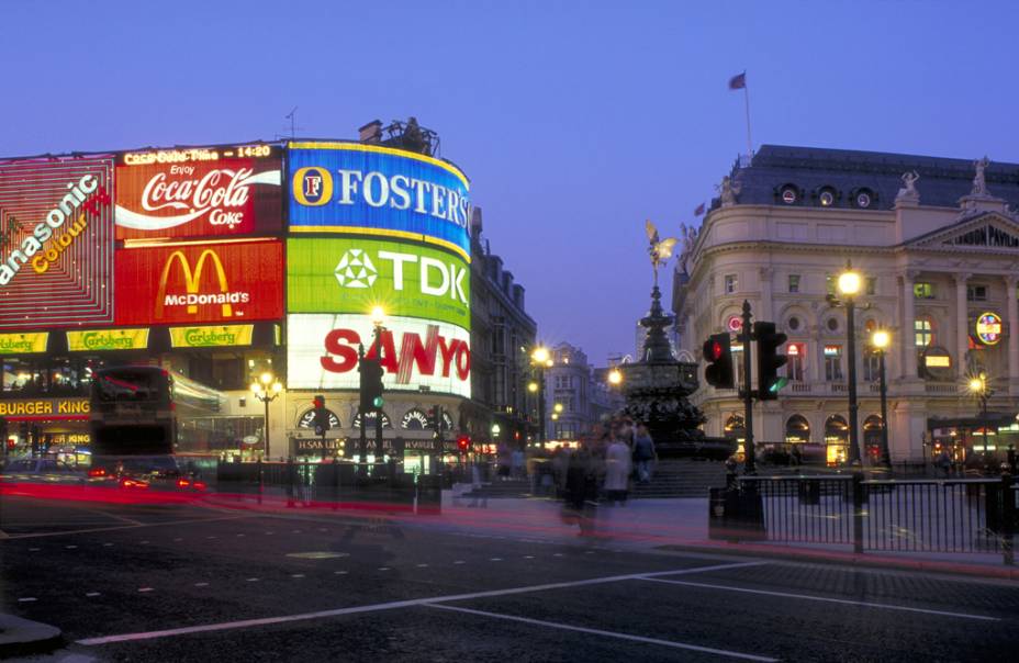 No dia 1º, a New Year’s Day Parade invade as ruas londrinas de Westminster até Piccadilly Circus No dia 1º, a New Year’s Day Parade invade as ruas londrinas de Westminster até Piccadilly Circus
