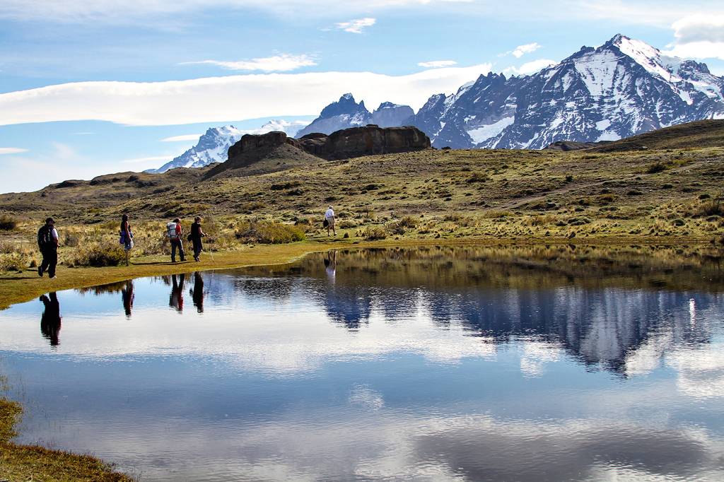 Trilha em Torres del Paine, na Patagônia, Chile