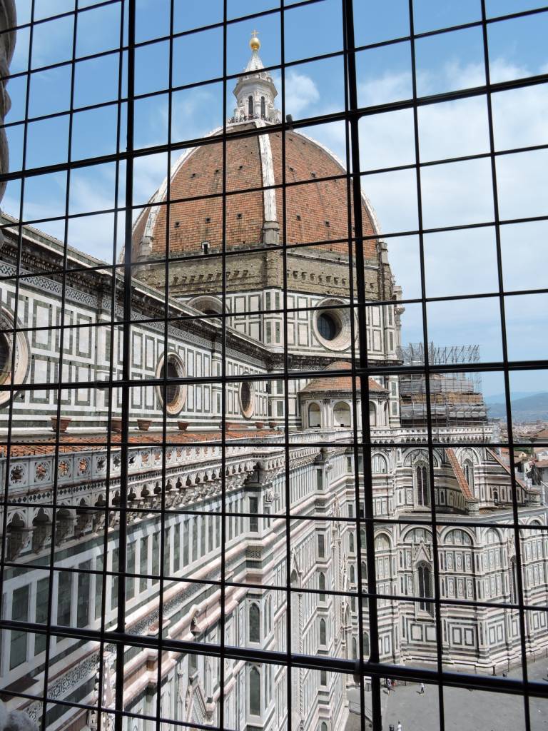 Cúpula de Brunelleschi vista do Campanário de Giotto, Florença, Itália